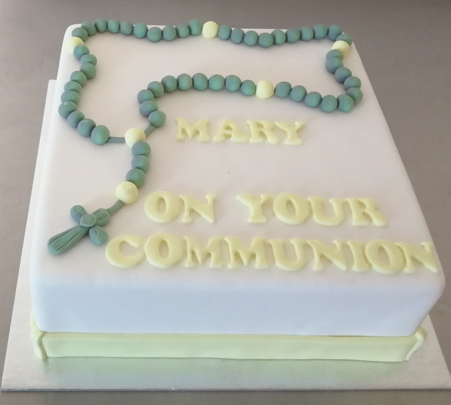 Communion Cakes
