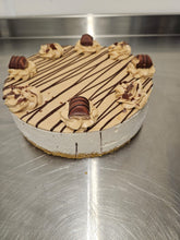 Load image into Gallery viewer, Kinder Cheesecake 9&quot;
